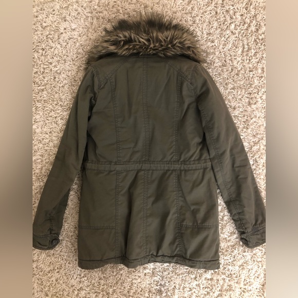 Abercrombie & Fitch Faux Fur Lined Olive Green Utility Parka Coat Jacket Size XS - Picture 4 of 8
